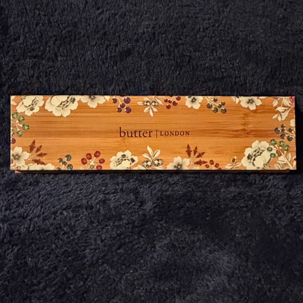butter LONDON Floral Design Eyeshadow Palette